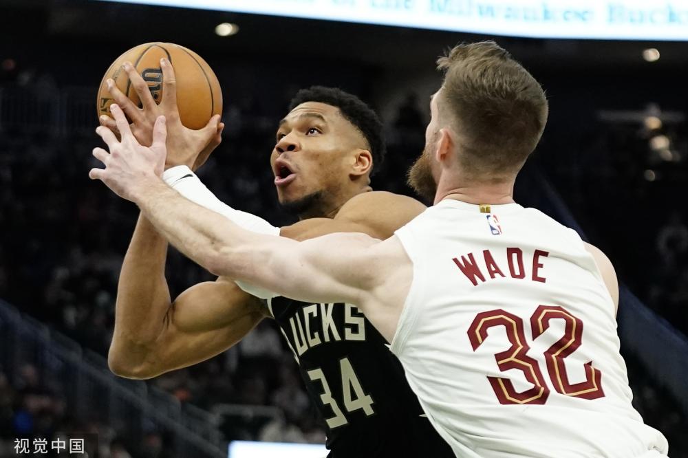 和自己后防 和自己后防