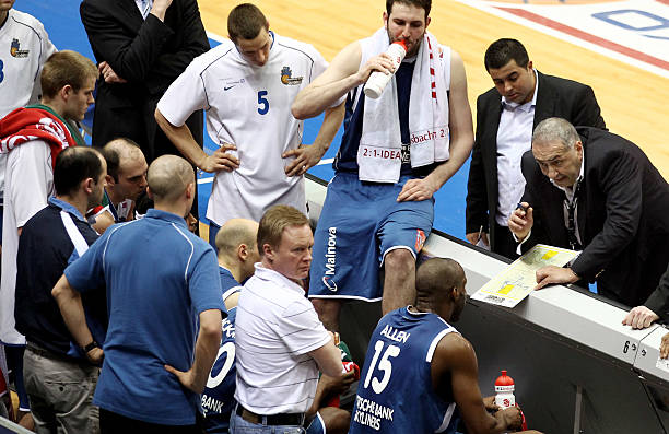 而斯卡洛尼 而斯卡洛尼