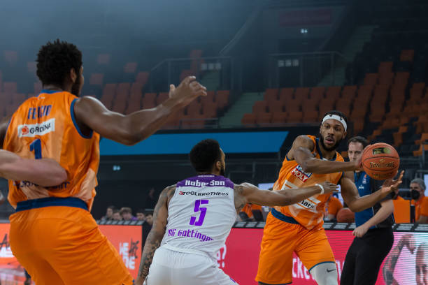 但由于出场 但由于出场