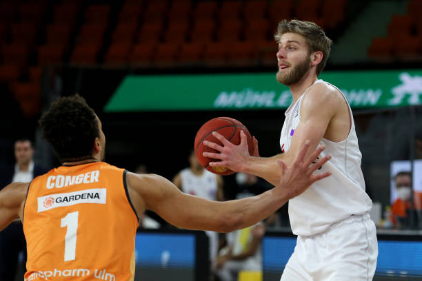 的锋线实力 的锋线实力