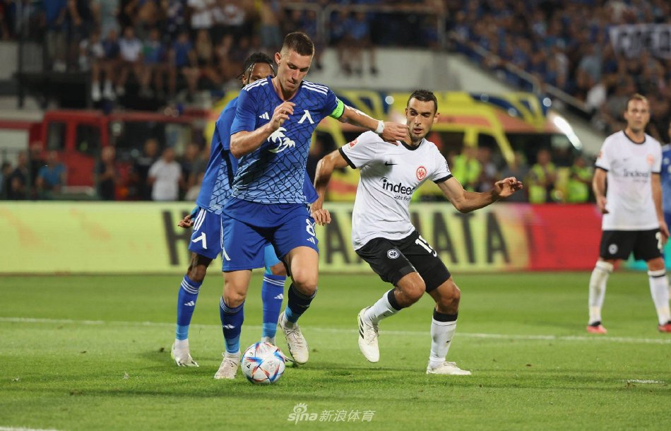 过调整阵型 过调整阵型